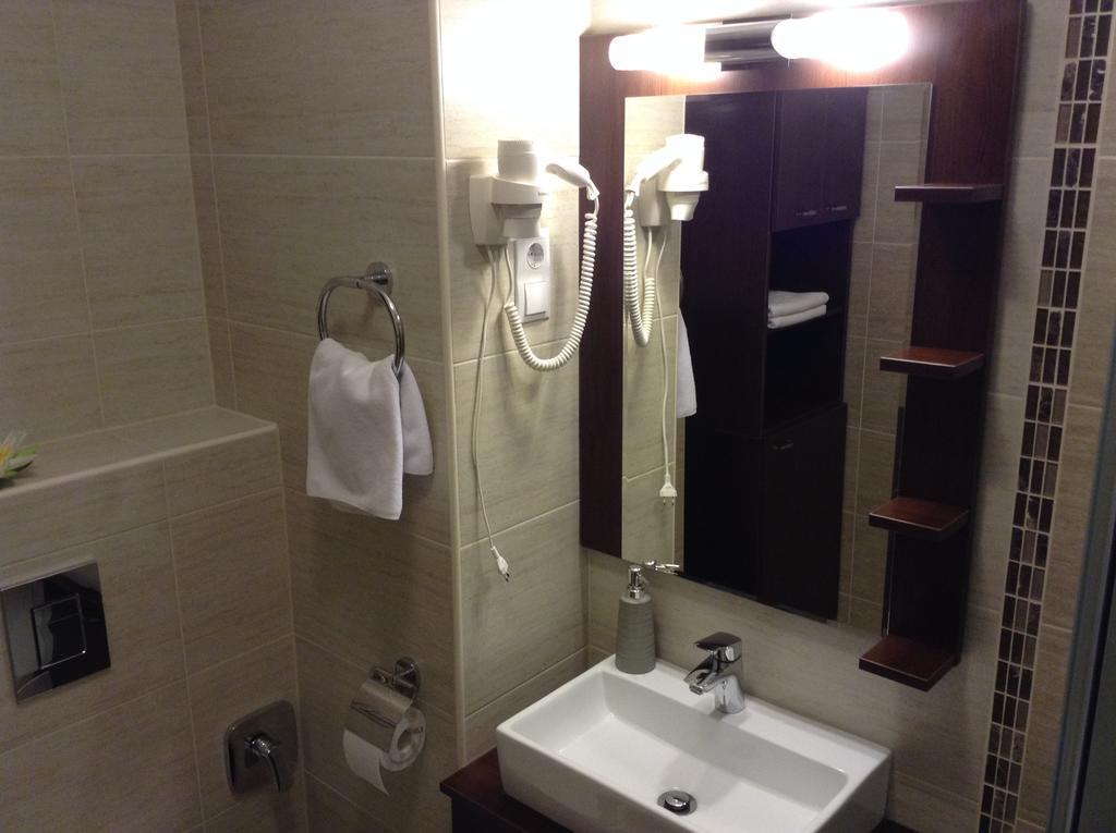 Sweet Home Apartment เยอร์ ภายนอก รูปภาพ