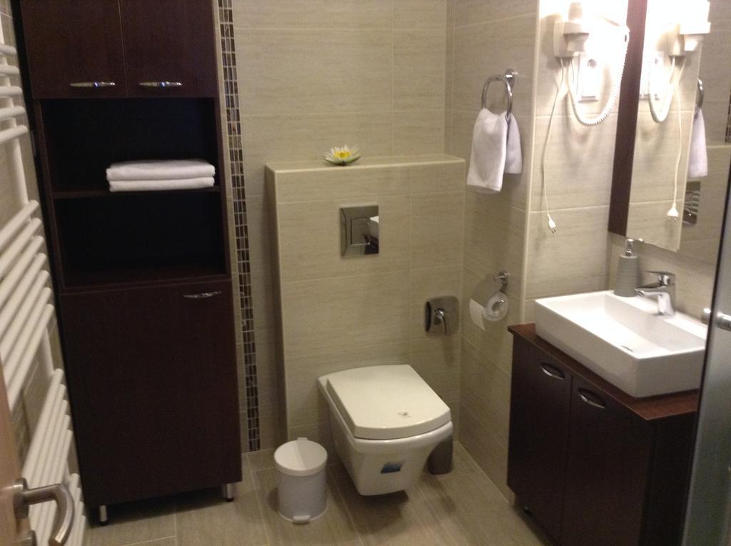 Sweet Home Apartment เยอร์ ภายนอก รูปภาพ